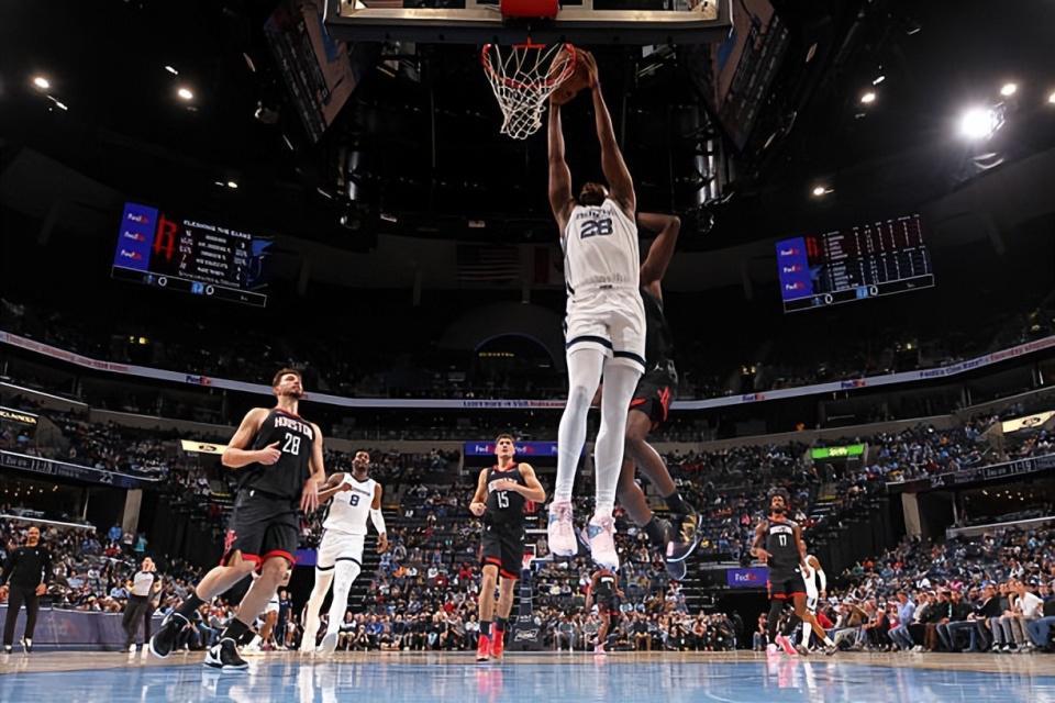 开云登录入口-略显平淡了一些，前马刺内线在勇士二队需要打出更高的统治力？