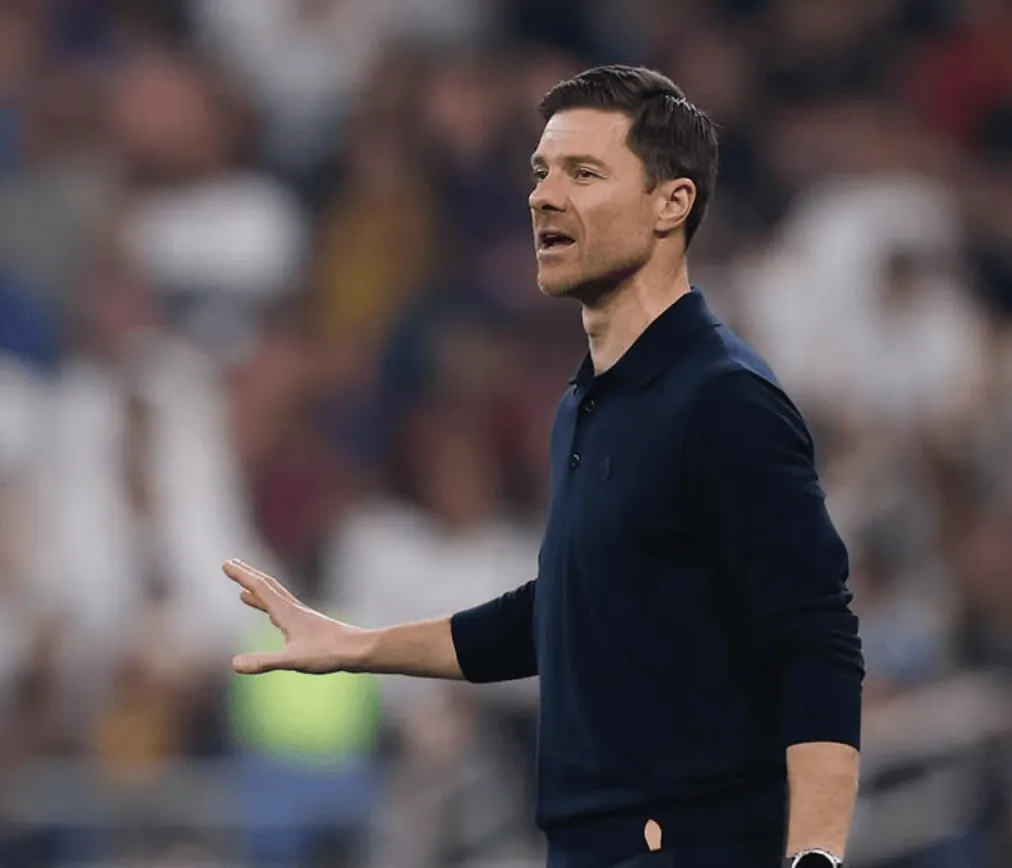 开云体育平台-阿隆索告别皇马：衷心感谢俱乐部，我带着尊重和自豪离开