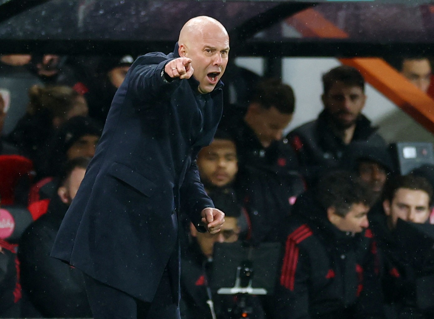 开云-爱游戏-菲尔·汤普森:斯洛特不该承受压力 下赛季利物浦能英超夺冠