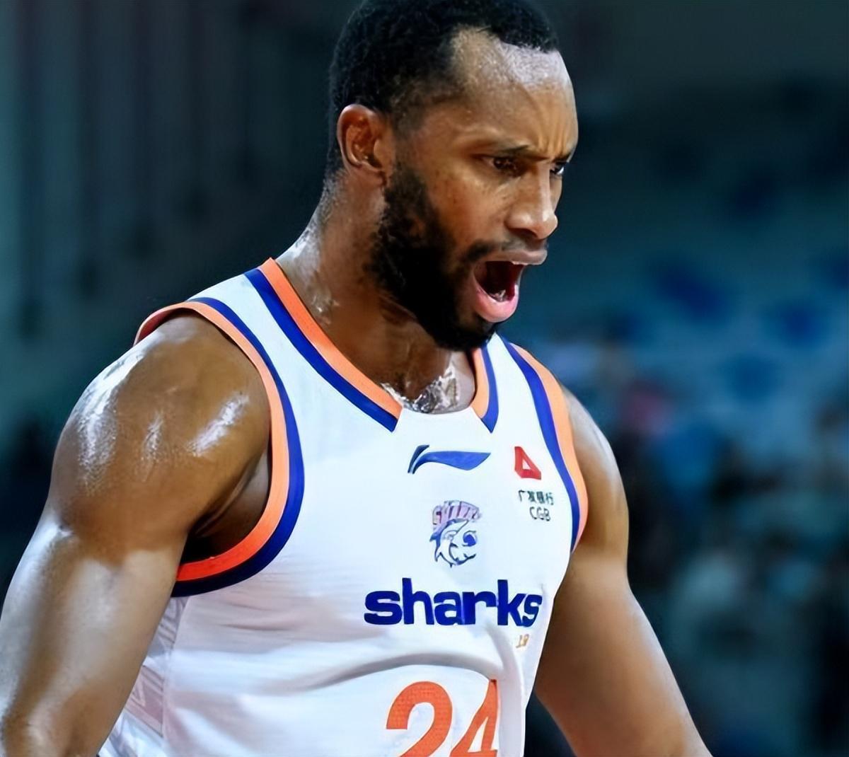 开云-爱游戏-CBA最新积分榜：上海大胜30分，辽宁79-84山东3连败，广州第11