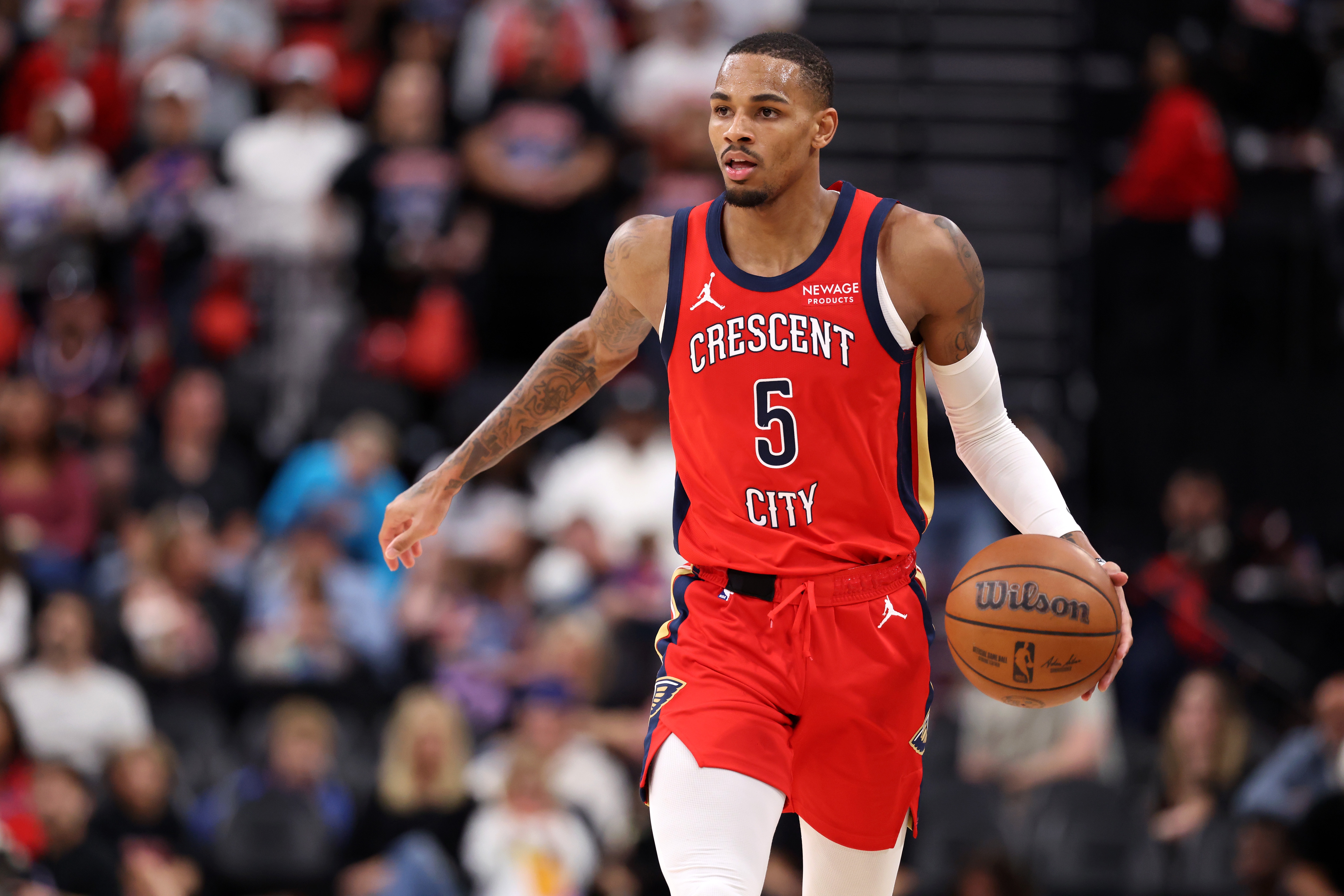 开云-爱游戏-浴火重生？德章泰·穆雷近两战场均31分6板5助 投篮命中率68%