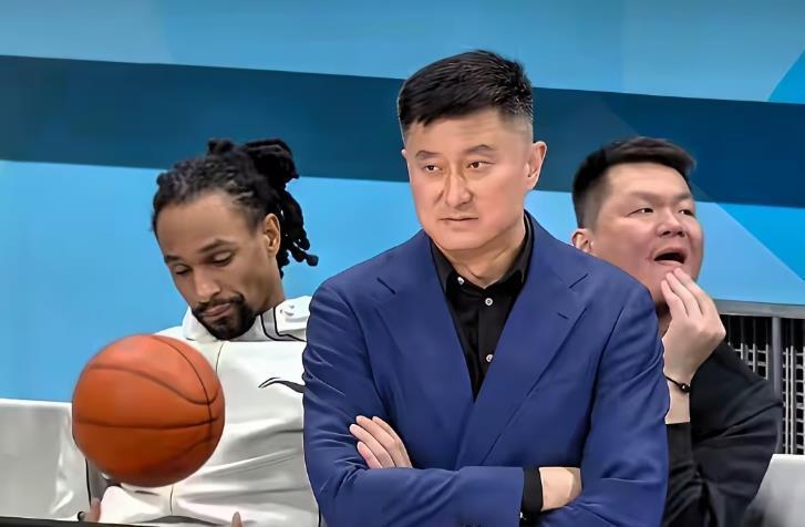 开云体育平台-贺希宁MVP,徐昕进步最快球员;广东、辽宁颗粒无收